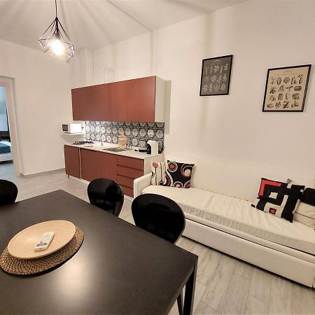 Leone Apartments パレルモ エクステリア 写真